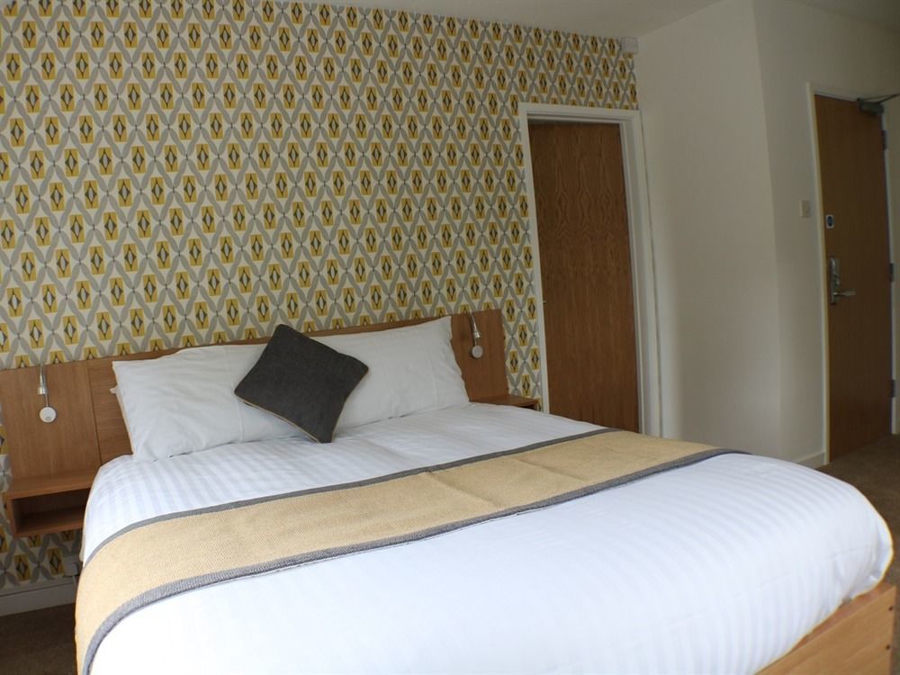 แลนจ์วิว ลอดจ์ Bed & Breakfast เอบูเวล ภายนอก รูปภาพ